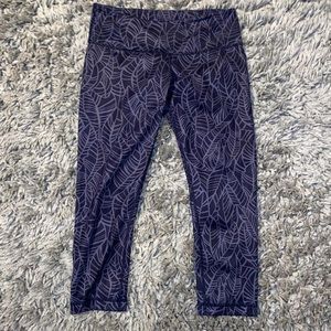 Lululemon leggings size 6 *RARE*